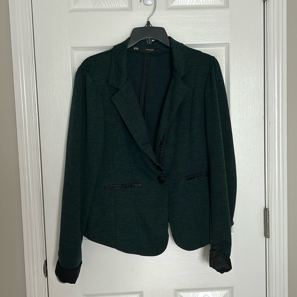 Women’s Blazer in Green